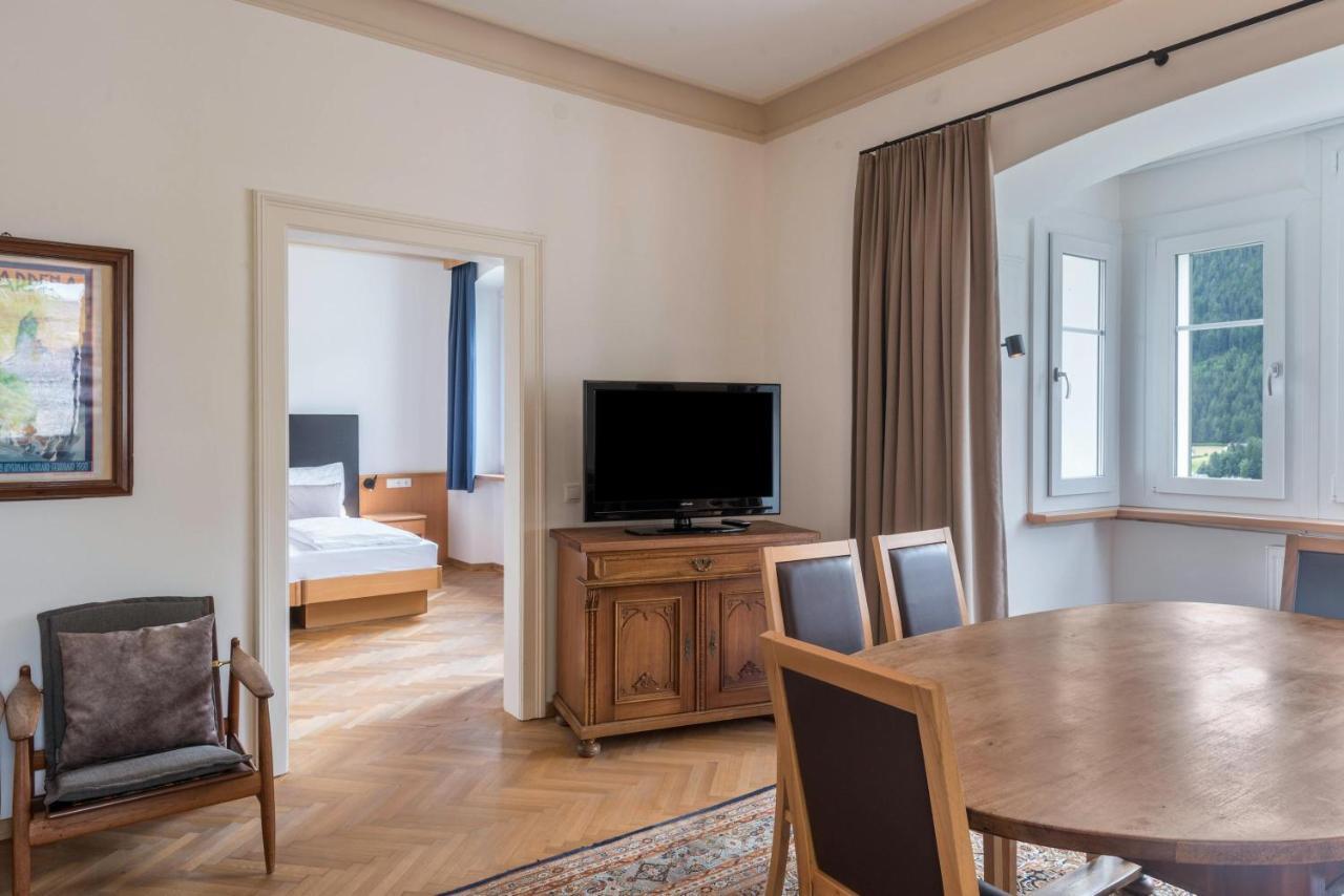 Villa Martiner Apartments Francesco Ortisei Bagian luar foto